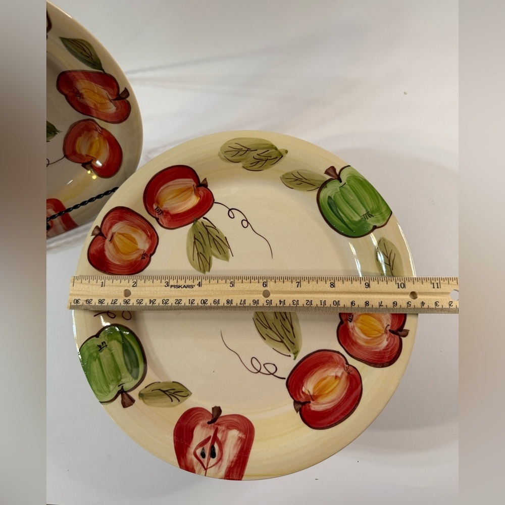 Vintage dinner plates set of 4 - Picture 4 of 6